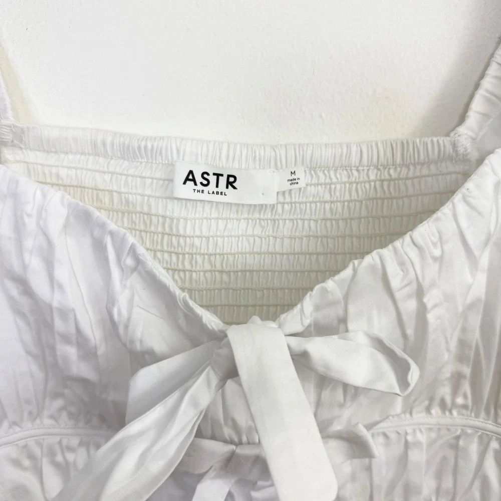 ASTR The Label White Bow Front Puff Sleeve Peplum Top Size M